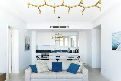 Image de Family three bedroom apartment with sea view in Lustica Bay