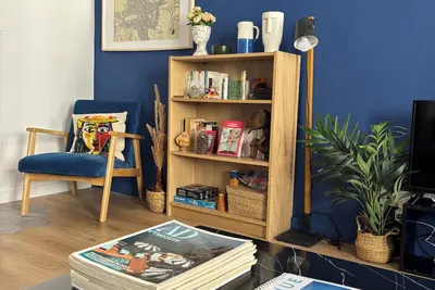 Image de 40m2 lumineux et climatisé à 300m du Vieux Port