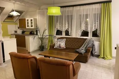 Image de Cozy 2-room apartment in the center of Hévíz. Family & dog friendly +parking lot