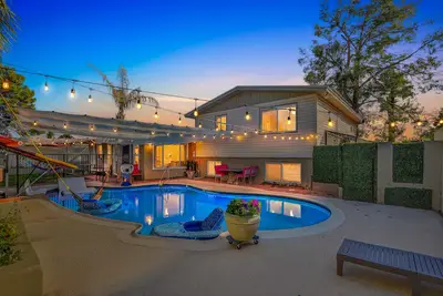 Image de Spacious 5br Home with Pool, Sleeps 16 in Mesa