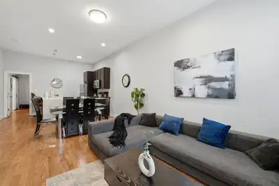 Image de Pilsen Retreat: 4br 3ba near Downtown Chicago