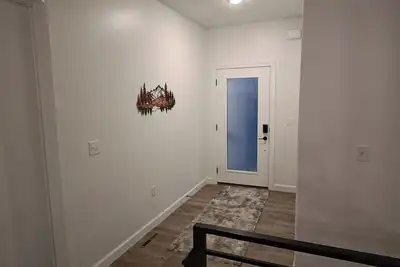 Image de Newer home in quiet family neighborhood Manhattan, Ks