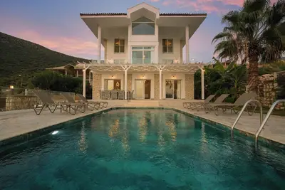 Image de Villa Kalamar A – Private Villa with Exclusive Beach Access in Kalkan