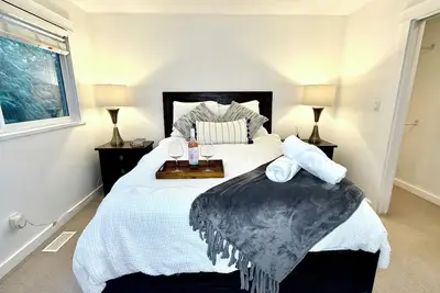 Image de Emerald 3Bed 1bath Rancher 2c-D W/EvEs+Spa+Bbq+Rke