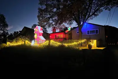 Image de Listen to the River run from the front deck in charming Kernville!
