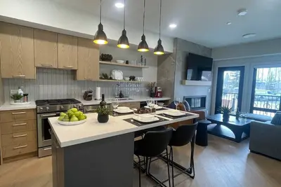 Image de Bell`s Butte | Pool, Hot Tub & Fitness | Parking