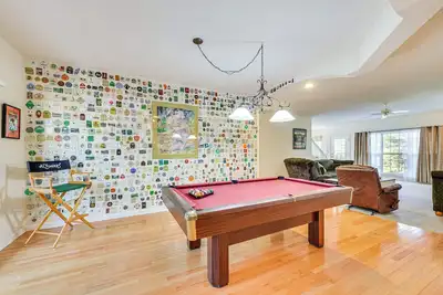 Image de 2 Mi to Pinehurst Resort: Spacious Golf Getaway!