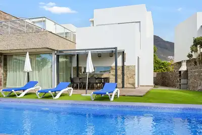 Image de Private Villa with Pool - Close to the Beach