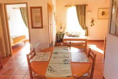 Image de Gîte de charme pour 5 personnes au cœur du massif de Fontfroide, piscine & tennis