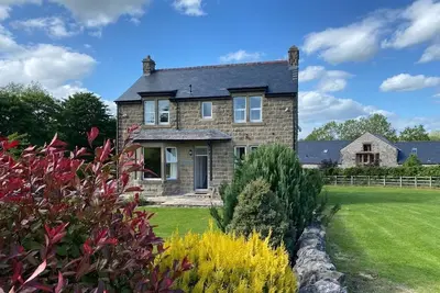 Image de Beautiful 4 Bedroom Farmhouse, Nr Chelmorton, Peak District. Sleeps 8