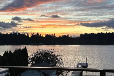 Image de Lakefront Oasis, come enjoy every sunset