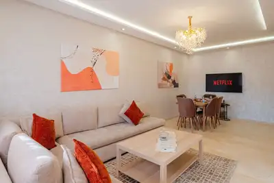 Image de 2 min M-avenue / Guéliz Clim, Piscines & Parking