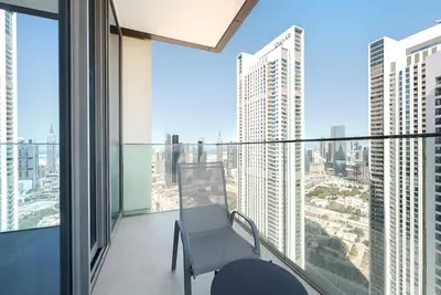 Image de Free housekeeping visits during your stay - StayShort - 2 Bed in Downtown Dubai that Sleeps 4 with Canal Views!