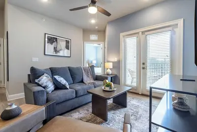 Image de Landing | Stylish 2bd, Gym, Game Room