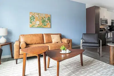 Image de Landing | Chic 1bd, Clubhouse, Gym