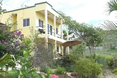 Image de Escape Casita – Incredible Ocean Views, A/C & Heated Saltwater Pool