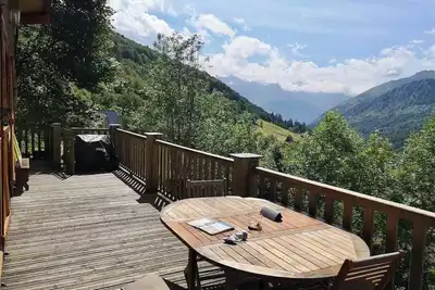 Image de Chalet avec vue imprenable sur les montagnes