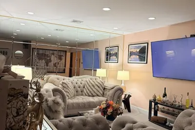 Image de House For Rent Near MetLife Stadium