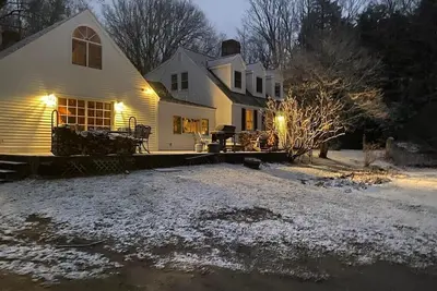 Image de Beautiful Country Ski Home near Stratton, Bromley & Magic in Londonderry