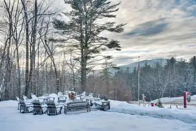 Image de 1 Mi to Black Mountain: Home w/ Hot Tub Access