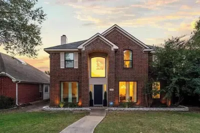 Image de Amazing 5 Bedrooms Dallas Home w Pool