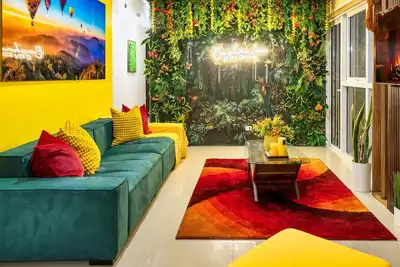 Tropical Bayfront Paradise | Spa, Pool & Bay Views