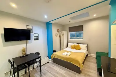 Image de Camden cozy studio sleeps 4
