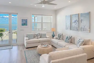 Image de Ocean's Fourteen: Oceanfront Balconies-Dock-Htd Pool