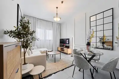 Image de Elegant 1br Apartment in Ikarus | Production City