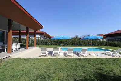 Image de Tr15, 3+1 Private Villa, The villa has a private pool and a large garden.