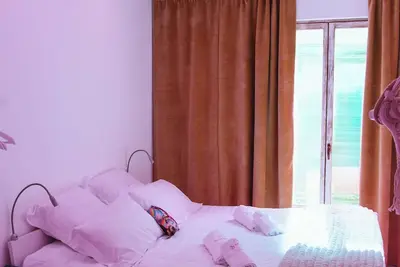 Image de Immeuble privatif à Vierzon • 4 appartements • Spa • Jusqu’à 10 personnes