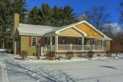 Image de Spacious one Level Home - Wifi - Family and Pet Friendly