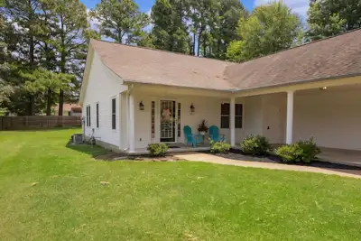 Image de Cozy 2-bedroom townhome in enchanting Jackson with Ac