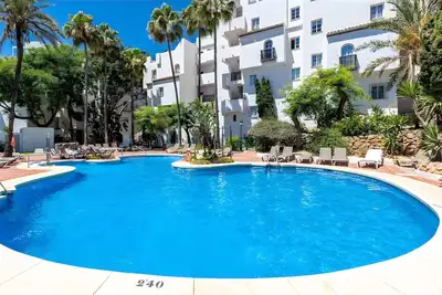 Image de Appartement 'Pueblo Quinta Deluxe' avec vue sur mer, Wi-Fi et climatisation