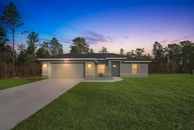 New! Modern Luxurious Home on 1 Private Acre