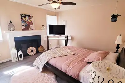 Image de Nice Quaint Getaway in Charlotte