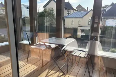 Image de Entre les deux plages et proche du centre, appartement récent. Tout à pied.