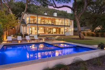 Image de Water Front Villa - Pool - Hottub - Boat Dock
