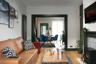 Image de 2 bed house near Devonport Dockyard Plymouth