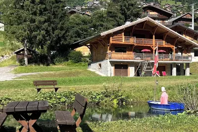 Image de Chalet « Chez Gilles Haute Cimes » avec vue sur le lac, terrasse privée et Wi-Fi
