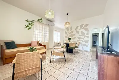 Image de Sunny Beachy 2br Spacious, Secure + Free Parking