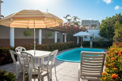 Image de Casa com Piscina e Churrasqueira em Baixio