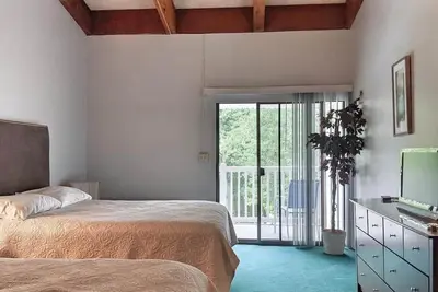 Image de Cedar Lodge Room 2 Queen Beds & Private Balcony
