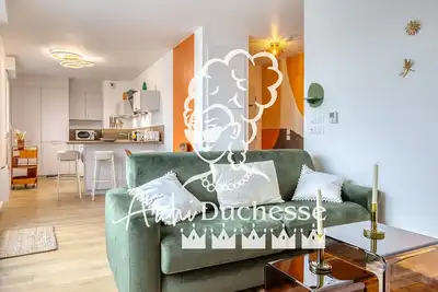 Image de Les Mathurins, F2 unique terrasse, parking et sport