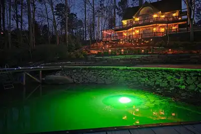 Image de Gigi’s Lakehouse - 5br, 3. 5ba - King & Twin Beds - Perfect for Families & Groups