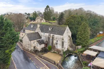 Image de Arlington Mill - sleeps 12 guests  in 5 bedrooms