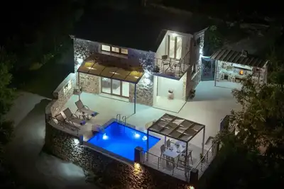 Image de Villa Kamaria - 2 Bedrooms with Private Pool and Sea View