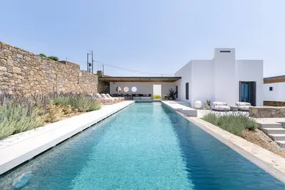 Image de Villa à Myconos avec 5 chambres à coucher, 10 couchages