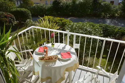 Image de Appartement 'Le Bougainvillier ' avec balcon, Wi-Fi, parking