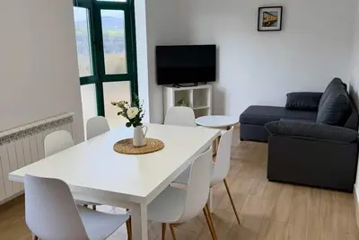 Image de PortoHome 3 | Large house on the French Way for groups!
